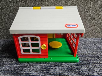 A187 - Little Tikes School House - Missing A Door And No Accessories