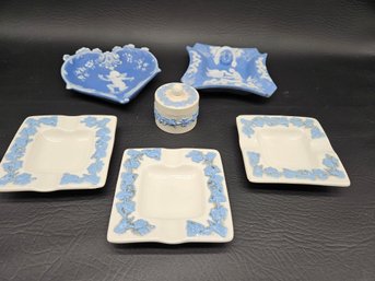 S35 - Wedgwood Lot - Ashtrays And Trinket/pill Box & Tray - 3.5'to5.5' X .5'to.75' - Some Small Chips