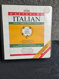 S72 -  Barron's Mastering Italian Language Lessons On Cassette Tape