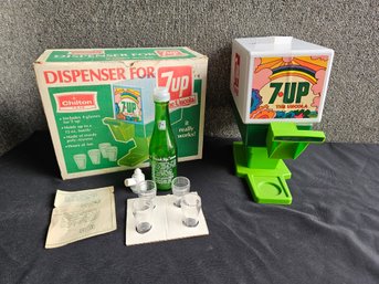 B107 - Chilton Toys - Dispenser For 7UP - As Found
