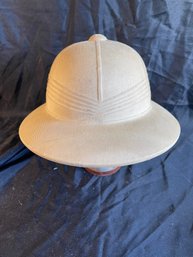 A92 Vintage Safari Hat Medium