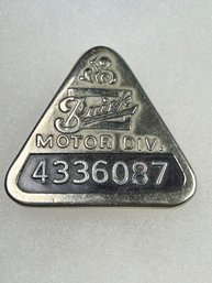 B127  Antique Buick Motor Division Employee Badge 4336087