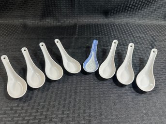 H19 (8) Porcelain Soup Spoons