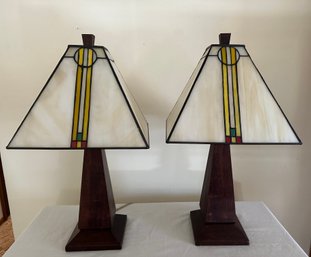 H42 Pair Of Smaller Lamps 20.5'