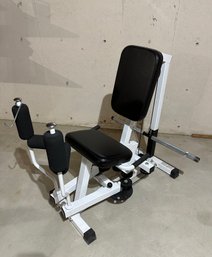 H87 Parabody Thigh Machine