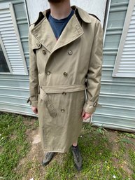 P9 Salvation Army Trench Coat 42 Tall