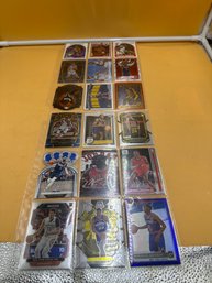 Lot Of  18 Basketball Cards