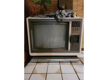 Vintage 1980s Sony Trinitron TV