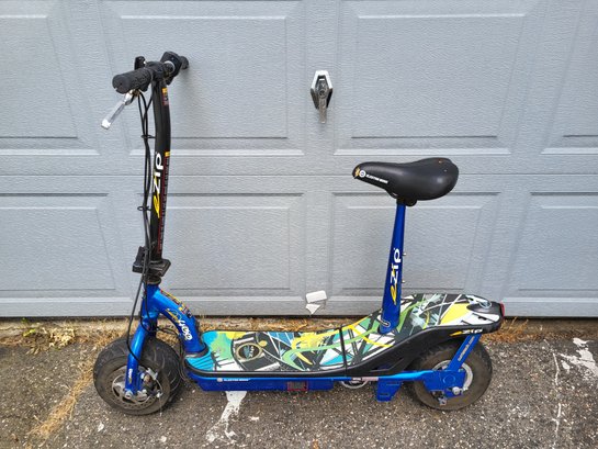 EZIP 400 Electric Scooter - Works, Includes Charger