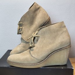 J Crew Tan Suede Lace Up Wedge Boot With Box SIZE 8