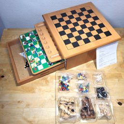 Deluxe 10 In 1 Wooden Game Center - NEW - Dice, Chess, Checkers, Mancala, Backgammon, Solitaire, Tic Tac Toe