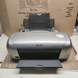 Epson Stylus Photo R220 Printer