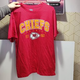 Large Chiefs Football Shirt