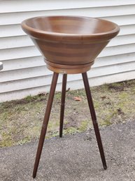 Mid Century Modern Hellerware Standing Salad Bowl