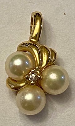 14kt Gold, Pearl, And Diamond Pendant