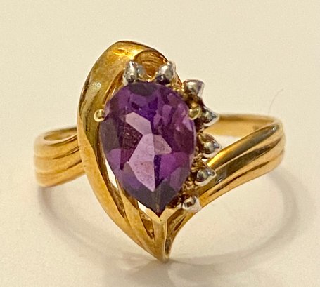 14kt Gold And Amethyst Ring
