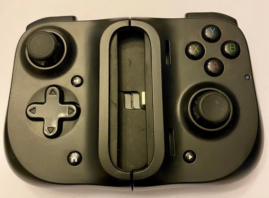 Razer Kishi Universal Mobile Gaming Controller For Android RZ06-0290