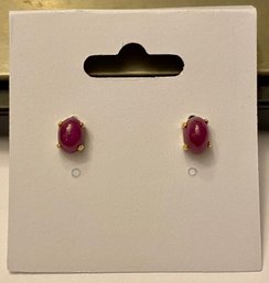 10kt Gold And Ruby Cabochon Stud Earrings
