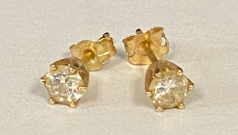 14kt Gold And Diamond Stud Earrings