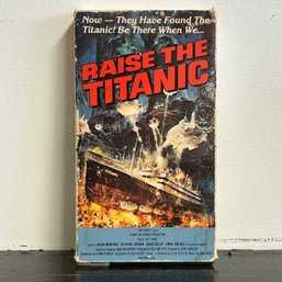 Raise The Titanic Jason Robards Richard Jordan Anne Archer VHS
