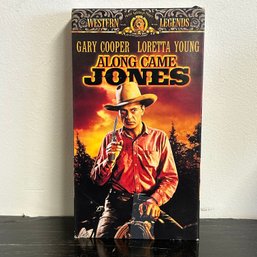 Gary  Cooper, Loretta Young, Along Came Jones VHS MGM