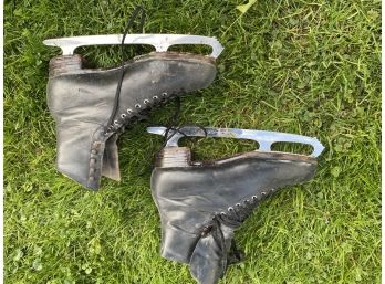 Vintage Ice Skates Mens Riedell M Size 11  John Wilson Sheffield England  Blades