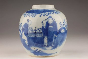 FINE ANTIQUE CHINESE BLUE AND WHITE PORCELAIN VESSEL JAR