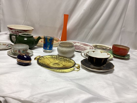 Porcelain Lot - Teacups And More