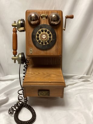 The Spirit Of St. Louis Top Bell Mechanical Ringer Telephone
