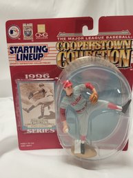 Robin Roberts Starting Lineup Cooperstown Collection Figure & Card