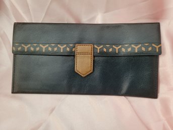 Authentic YSL Yves Saint Laurent Gamaguchi Wallet X Leather