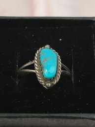 Vintage Sterling Silver With Turqouise Stone Ring