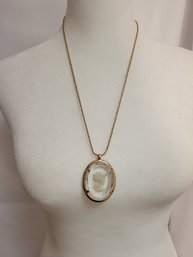 Warner Signed Cameo Pendant Necklace