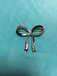 Sterling Silver Marcasite Bow Pin