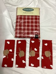 Heart Design Napkins And Tablecloth
