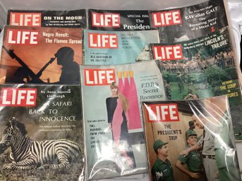 Vintage Life And Magazine Lot