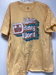 Walt Disney World T-shirt - Size XXL