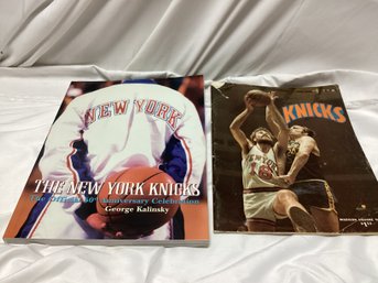New York Knicks Book/magazine Lot