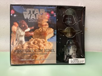 Star Wars Cookbook With Cookie Cutters - Factory Sealed