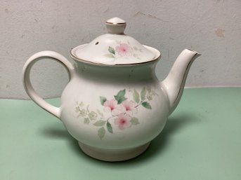 Sadler Floral Teapot