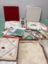 Vintage Napkin Lot - Switzerland And More