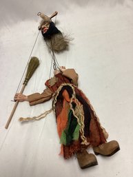 Pelham Puppets - Walt Disneys Evil Witch Marionette