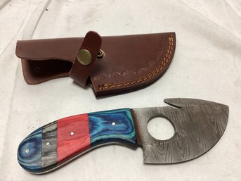 Demascus Steel Hunting Knife