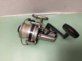 Daiwa 4000C Fishing Reel