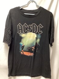 AC/DC Rock T-shirt - Size M