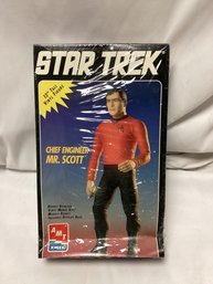 Star Trek Chief Engineer Mr. Scott AMT ERTL Model Kit - Factory Sealed