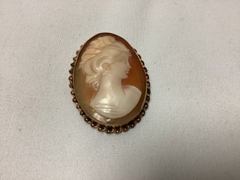 Carved Shell Cameo Brooch/pendant