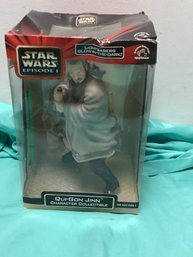 Qui-gon Jinn Star Wars Episode 1 Action Figure