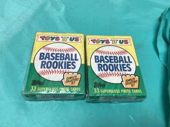 Topps Toys R Us Baseball Rookies Cards - Factory Sealed