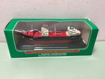 2002 Miniature Hess Voyager